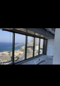 Presentation glass and steel works(1)_135