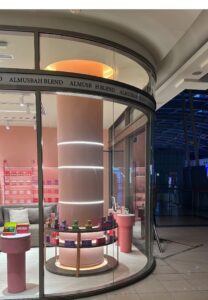 Presentation glass and steel works(1)_65